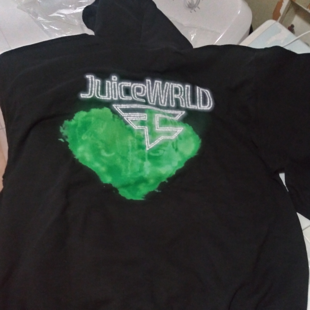 Juice wrld X faze clan clouds hoodie.